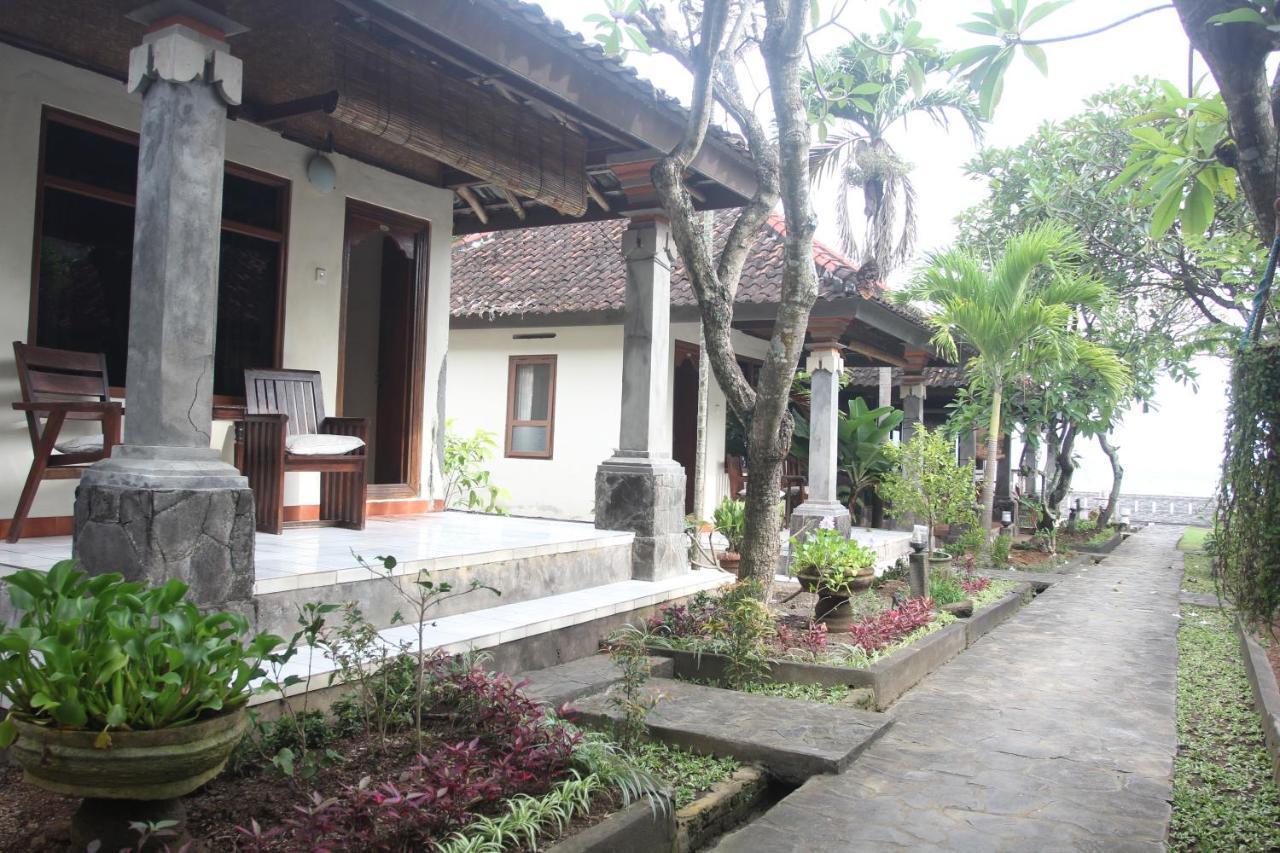 Temple Cafe & Cottages Candi Dasa  Bagian luar foto