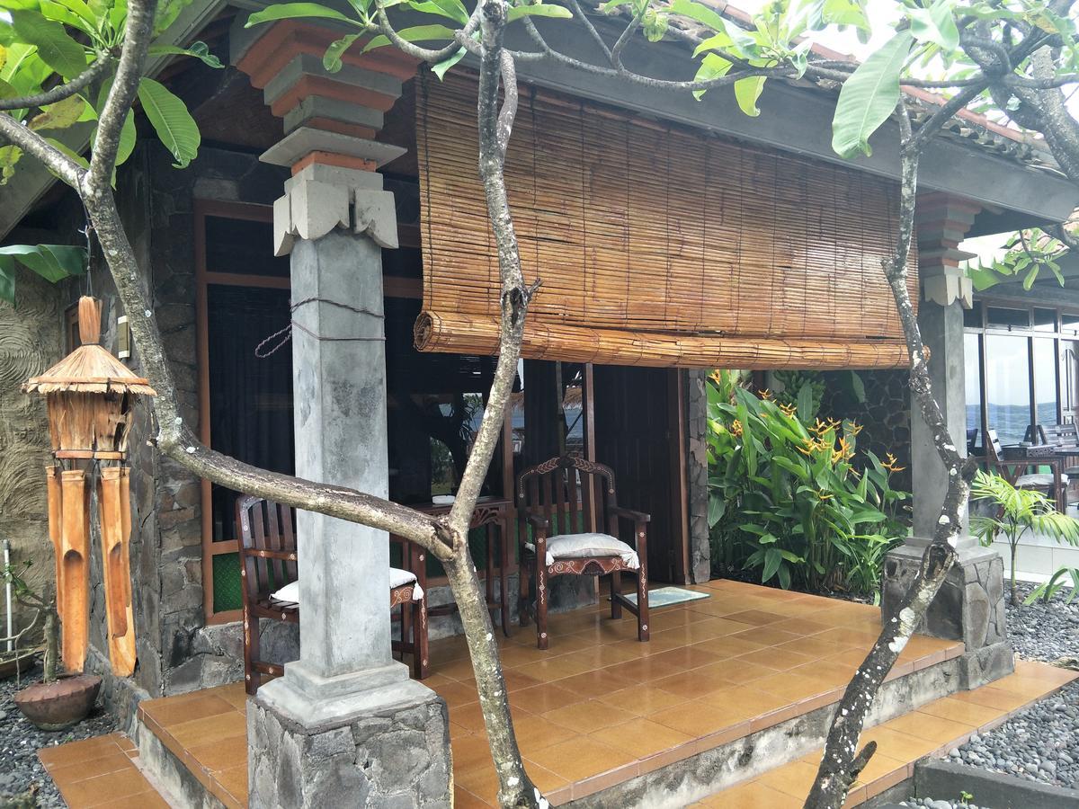 Temple Cafe & Cottages Candi Dasa  Bagian luar foto