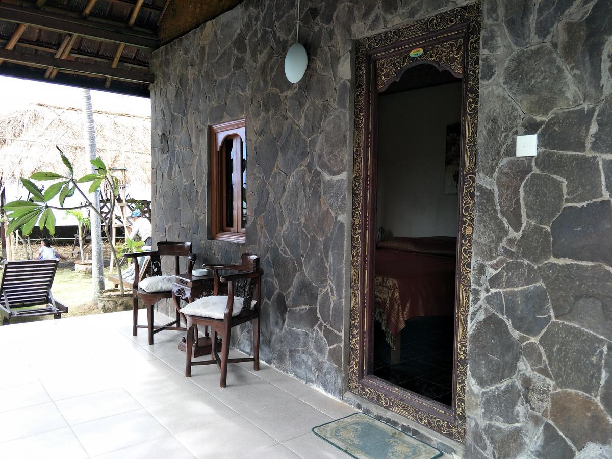 Temple Cafe & Cottages Candi Dasa  Bagian luar foto